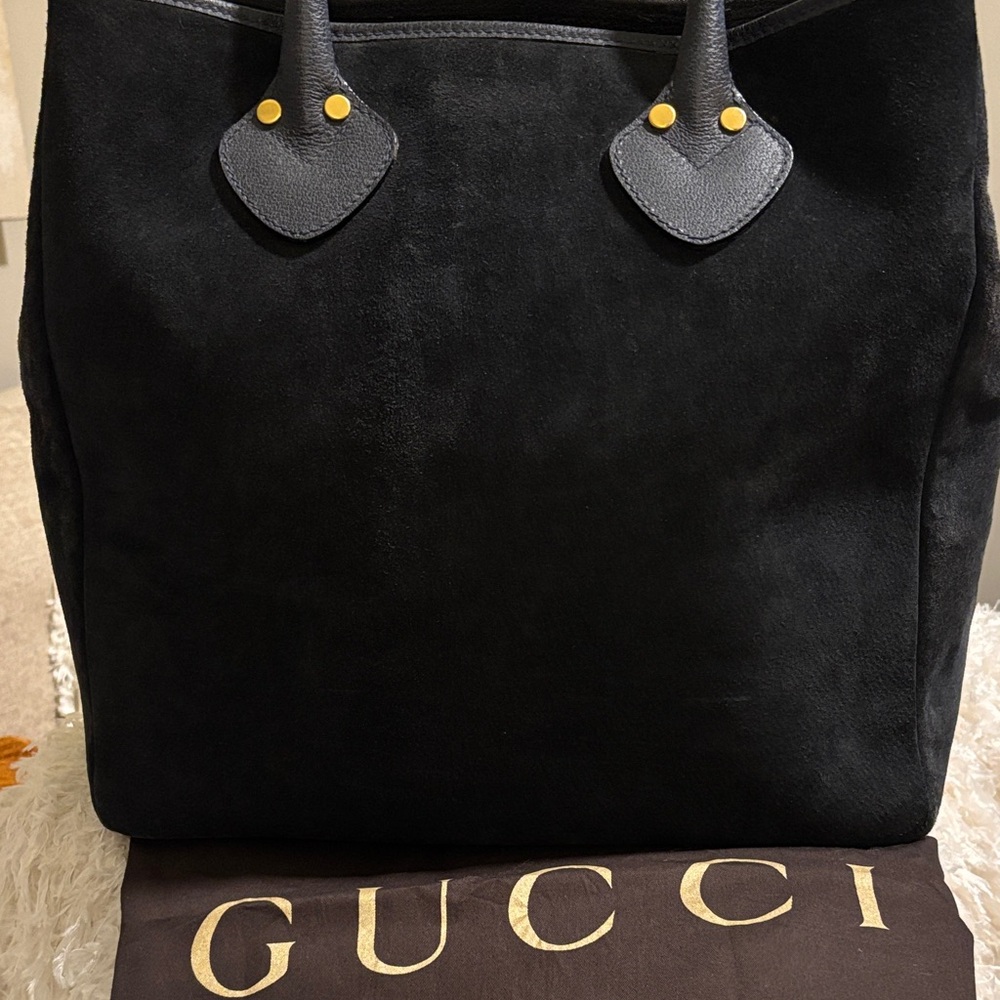 GUCCI VINTAGE Suede Handbag w/COA and Dustbag! - Picture 2 of 16